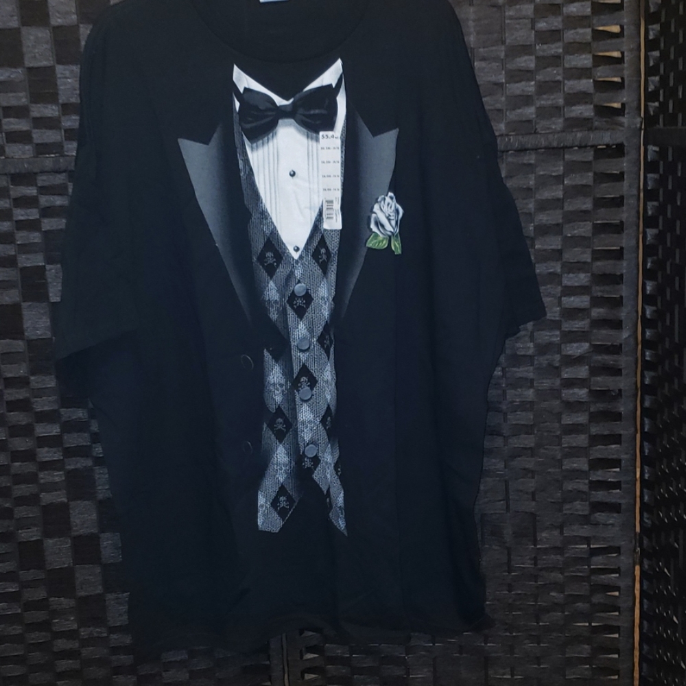 Men's suit looking tshirt